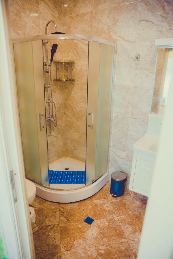 באקו Eleon Hotel מראה חיצוני תמונה